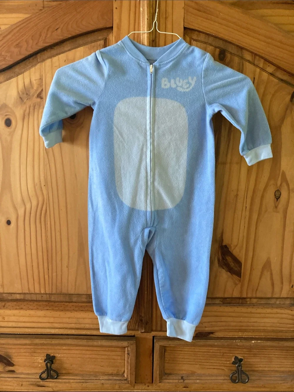 Kids Bluey one piece pajamas size 2T
